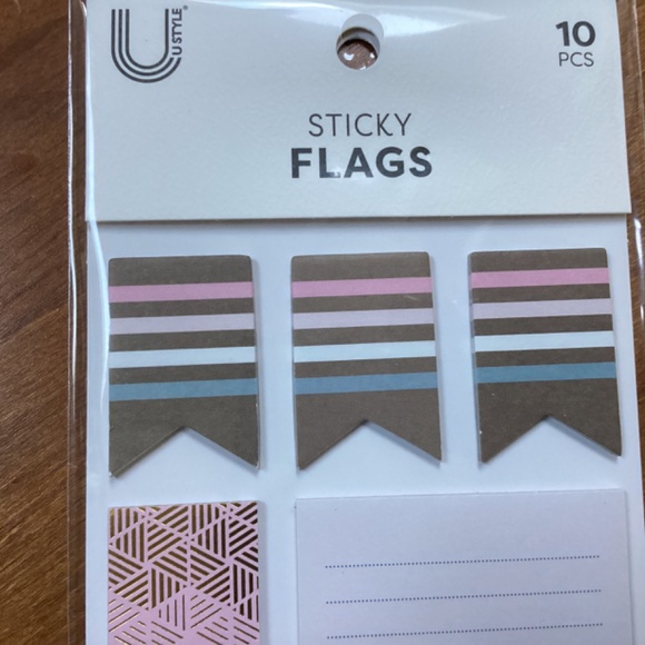 U Style Sticky Flags 10 pcs/shapes 20 sheets each shape/pc New - Picture 2 of 6